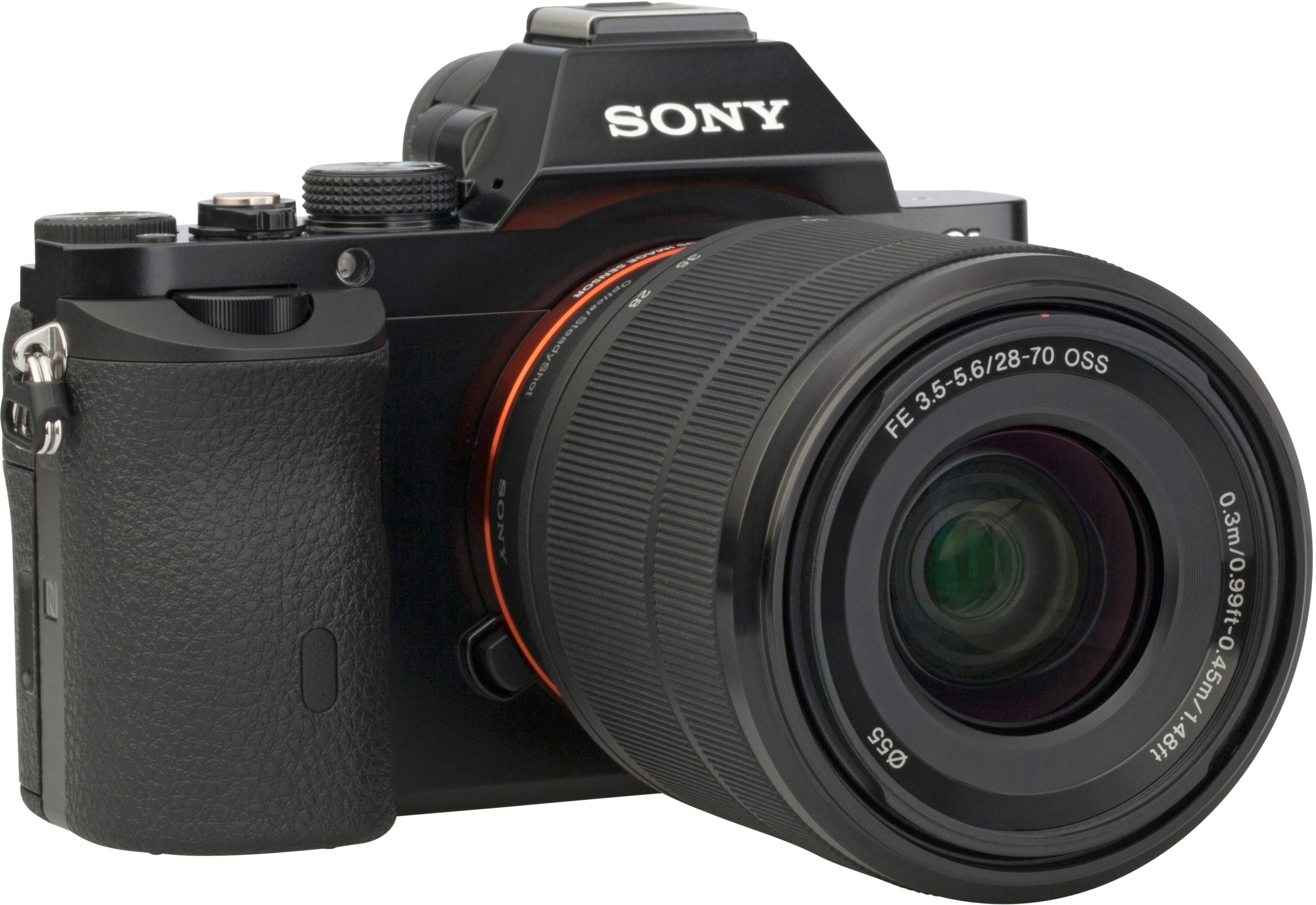 SONY ALPHA 7 + FE 28-70MM F/3.5-5.6 OSS