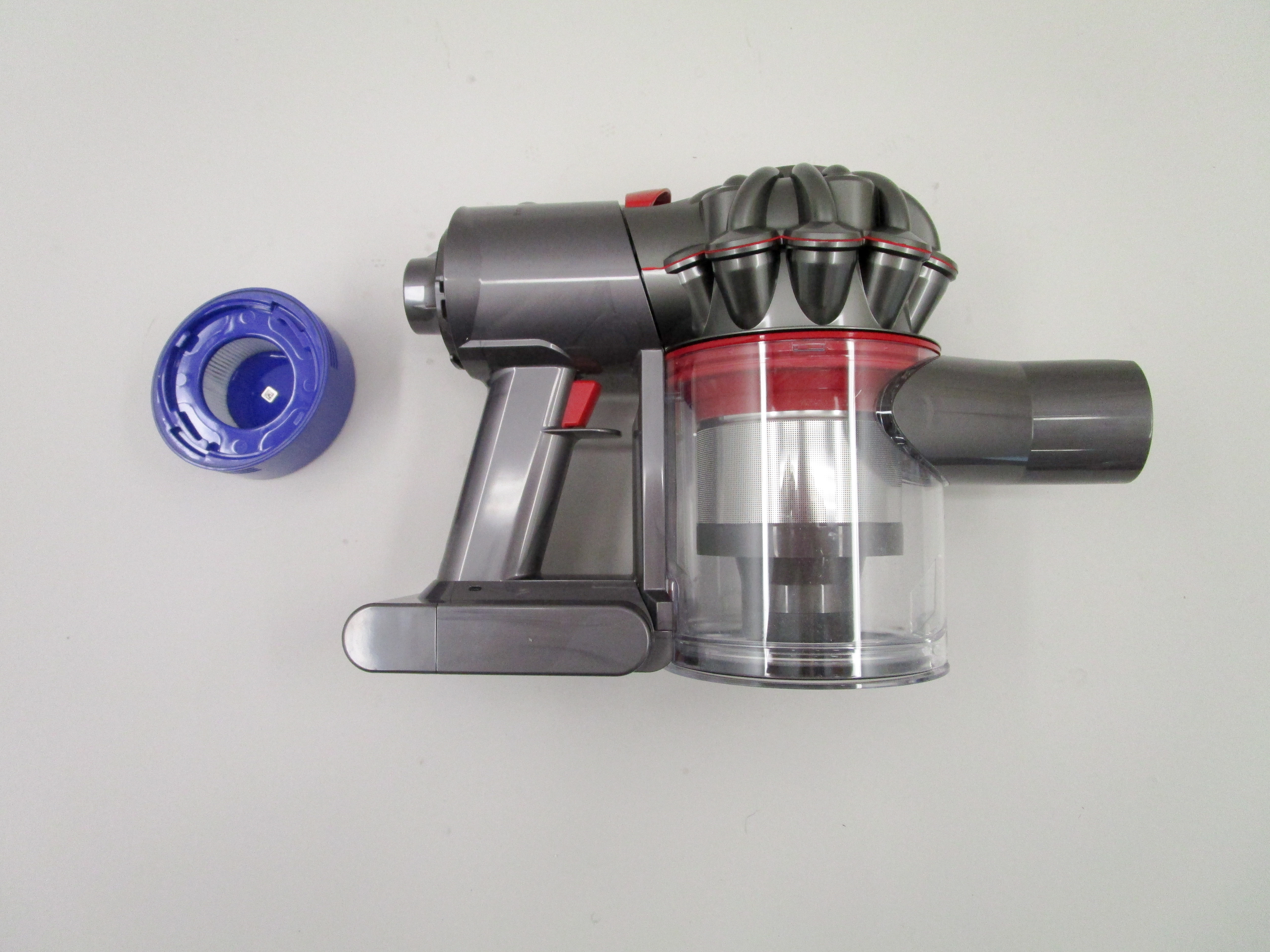 DYSON V7 FLUFFY
